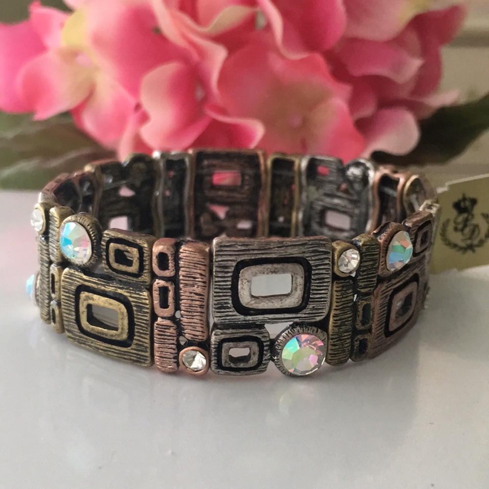 Premier Designs Stretch bracelet